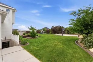 11731 N Broadleaf Hollow Ln, Highland, UT 84003 - Photo 47