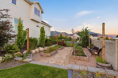 11731 N Broadleaf Ln, Highland, UT 84003 - Photo 55