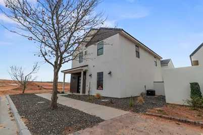 1614 S Oxford Rd, Hurricane, UT 84737 - Photo 3