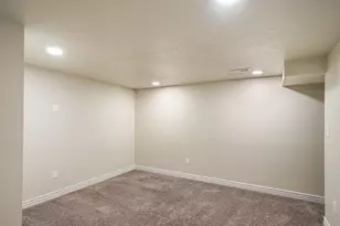 1301 N 2350 W, Lehi, UT 84043 - Photo 37
