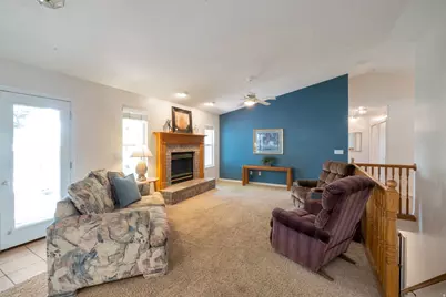 1386 W Bristol Ridge Rd S, West Jordan, UT 84088 - Photo 5