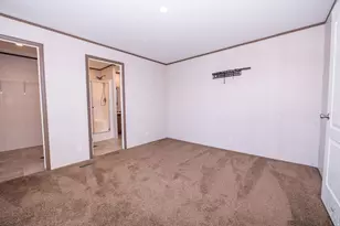 2491 N Hwy 89, Pleasant View, UT 84404 - Photo 17
