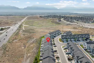 4477 E Hurstbourne Dr, Eagle Mountain, UT 84005 - Photo 5