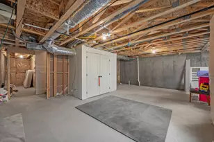 4477 E Hurstbourne Dr, Eagle Mountain, UT 84005 - Photo 29