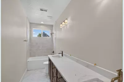 1625 N 320 E #2, Orem, UT 84057 - Photo 25