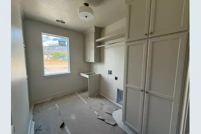 1625 N 320 E #2, Orem, UT 84057 - Photo 13