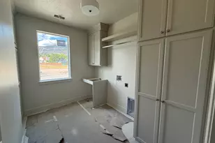 1625 N 320 E, Orem, UT 84057 - Photo 13