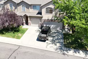 1764 W 5050 S, Roy, UT 84067 - Photo 3