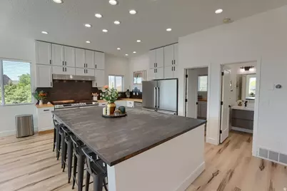 828 S Deer Rd, Tooele, UT 84074 - Photo 11
