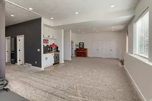 828 S Deer Hollow Rd S, Tooele, UT 84074 - Photo 21