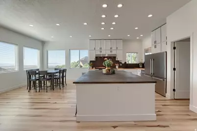 828 S Deer Rd, Tooele, UT 84074 - Photo 15