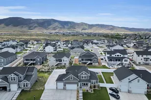 2873 S Puddle Ln, Saratoga Springs, UT 84045 - Photo 45