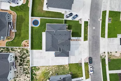 2873 S Puddle Ln, Saratoga Springs, UT 84045 - Photo 5