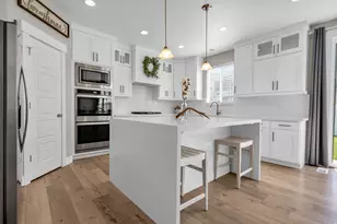 2873 S Puddle Ln, Saratoga Springs, UT 84045 - Photo 15