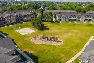 7902 S Dove Creek Ln W, West Jordan, UT 84081 - Photo 25