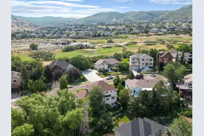 13694 S Annie Lace Way, Draper, UT 84020 - Photo 37