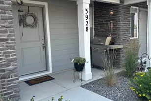 3928 Cougar Ln, Eagle Mountain, UT 84005 - Photo 3