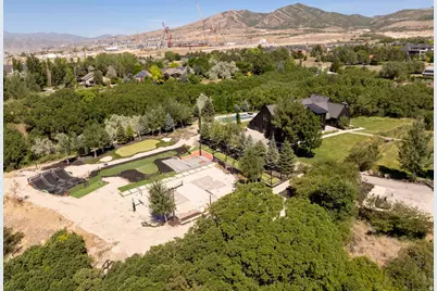 11085 N Yarrow Cir W, Highland, UT 84003 - Photo 27