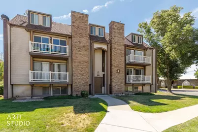88 W 50 S #A 5, Centerville, UT 84014 - Photo 3
