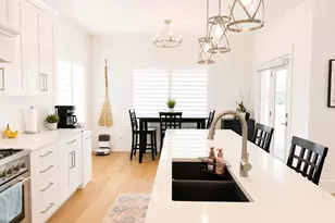 2993 E Lake Vista Dr, Eagle Mountain, UT 84005 - Photo 9