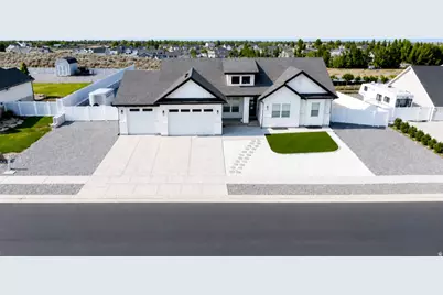 2993 E Lake Vista Dr, Eagle Mountain, UT 84005 - Photo 5