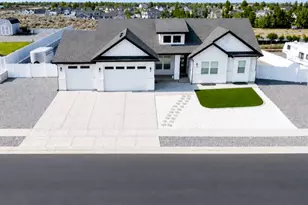 2993 E Lake Vista Dr, Eagle Mountain, UT 84005 - Photo 5