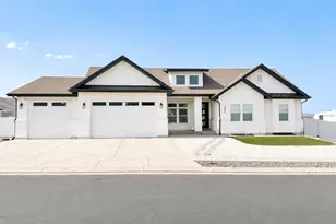 2993 E Lake Vista Dr, Eagle Mountain, UT 84005 - Photo 1