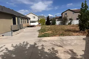 6804 S Majestic Rd, West Jordan, UT 84081 - Photo 5