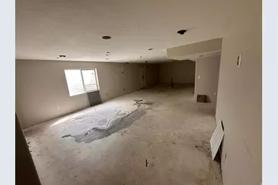 6804 S Majestic Rd, West Jordan, UT 84081 - Photo 23