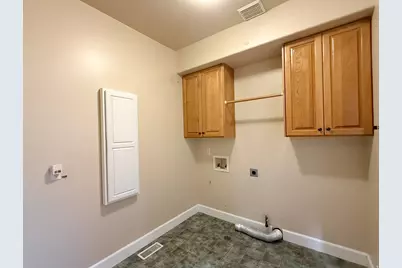 101 Hillsborough Dr, Pleasant View, UT 84414 - Photo 27