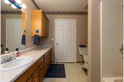 65 E Red Shadow Cir, Kanab, UT 84741 - Photo 13