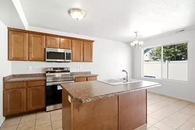 2481 S Gilmour St, West Haven, UT 84401 - Photo 9