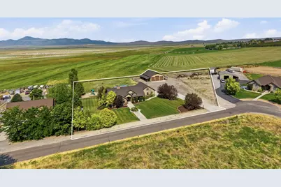 1769 N 150 W, Genola, UT 84655 - Photo 47