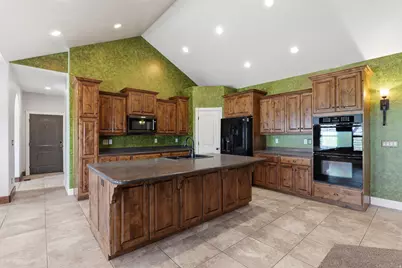 1769 N 150 W, Genola, UT 84655 - Photo 13