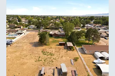 2252 W 800 N, Clinton, UT 84015 - Photo 35