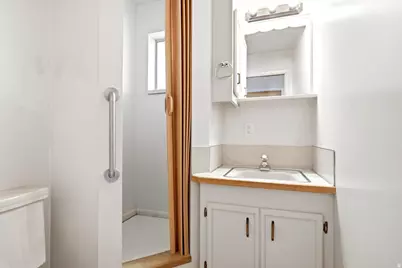 2252 W 800 N, Clinton, UT 84015 - Photo 17
