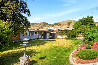 272 E 1400 N, Bountiful, UT 84010 - Photo 29