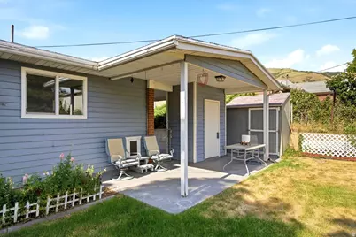 272 E 1400 N, Bountiful, UT 84010 - Photo 31