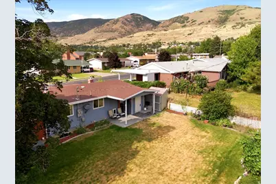 272 E 1400 N, Bountiful, UT 84010 - Photo 33