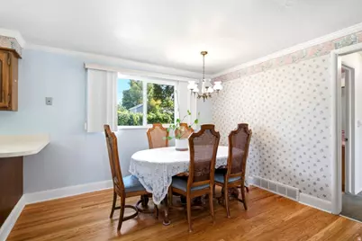 272 E 1400 N, Bountiful, UT 84010 - Photo 13