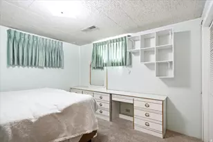 272 E 1400 N, Bountiful, UT 84010 - Photo 23