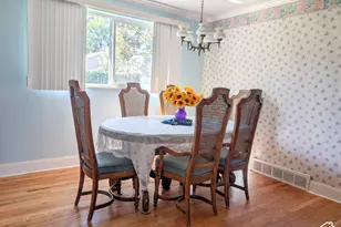 272 E 1400 N, Bountiful, UT 84010 - Photo 15