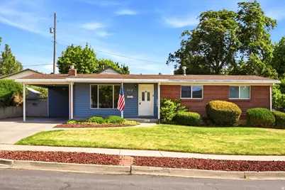 272 E 1400 N, Bountiful, UT 84010 - Photo 37