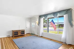 272 E 1400 N, Bountiful, UT 84010 - Photo 5