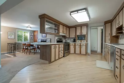 2431 E Sundown Ave S, Salt Lake City, UT 84121 - Photo 21