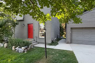 3077 E Nordic Dr S, Sandy, UT 84093 - Photo 3