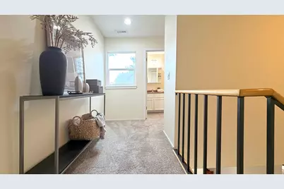 3077 E Nordic Dr S, Sandy, UT 84093 - Photo 29