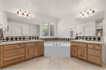 11474 S Jordan Farms Rd W, South Jordan, UT 84095 - Photo 13