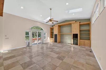 10043 S Granite Ln, Sandy, UT 84092 - Photo 25