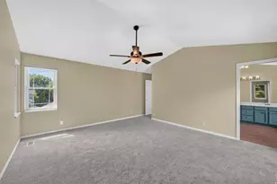 10043 S Granite Crest Ln, Sandy, UT 84092 - Photo 17
